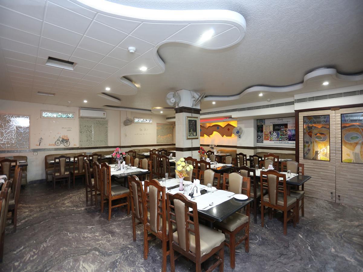 莫蒂宫殿酒店及餐厅 阿格拉 外观 照片