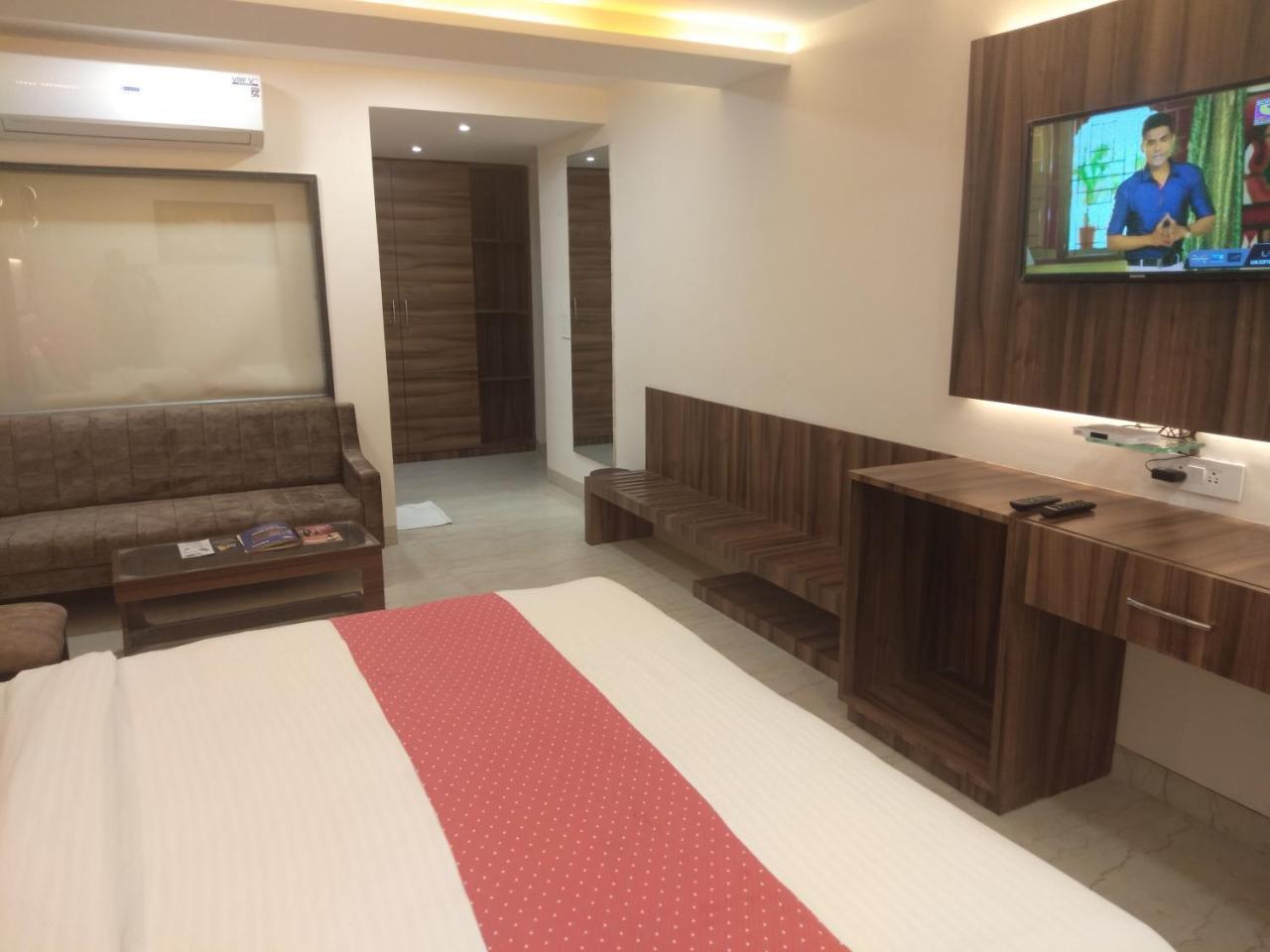 莫蒂宫殿酒店及餐厅 阿格拉 外观 照片