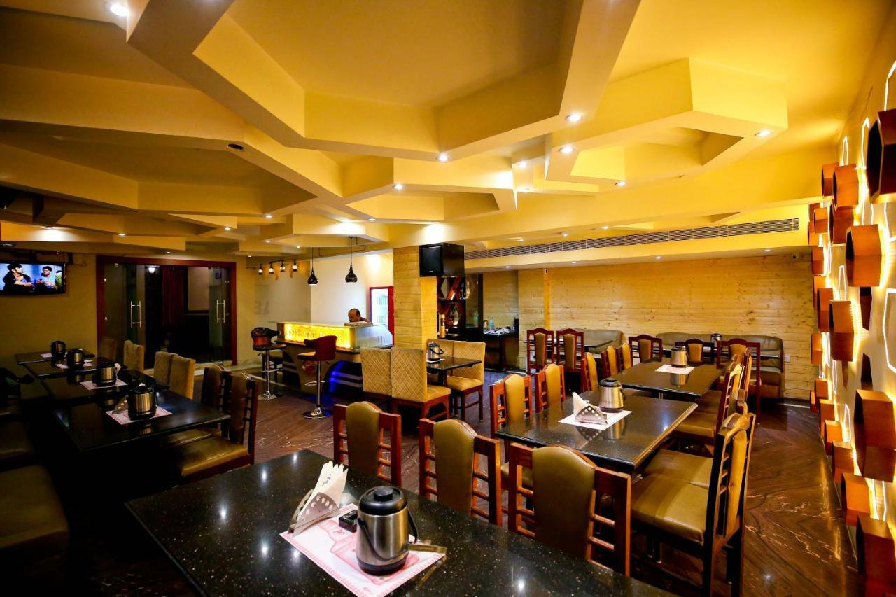 莫蒂宫殿酒店及餐厅 阿格拉 外观 照片